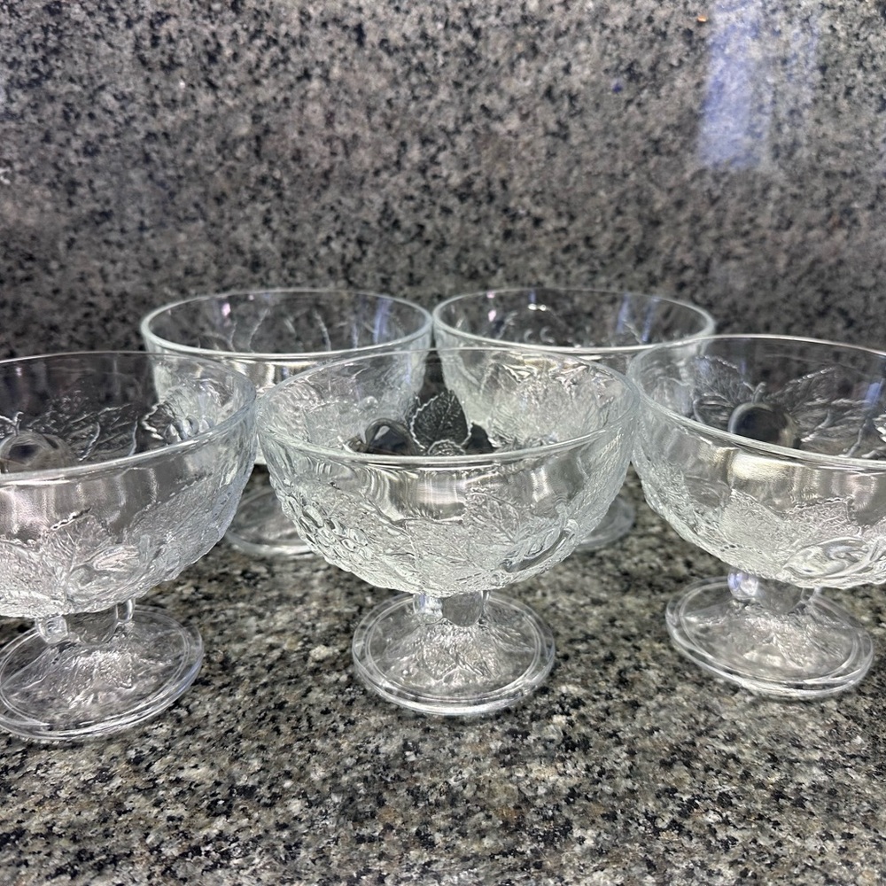 Set 5 Pasabahce Circle Turkey Art of Glass Fruit Design Sherbet Dessert Bowls